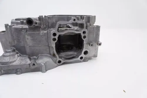 2007 YZ250F Crankcase Set OEM Left Right Crank Case Engine Bottom End Yamaha #2