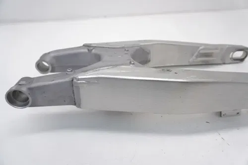 CRF450R Swingarm OEM Rear Swing Arm Suspension Link 52200-MEB-000 Honda 02-03