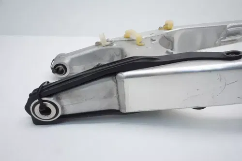 2006 CRF450R Swingarm OEM Rear Swing Arm Suspension Link 52200-MEN-840 Honda #2