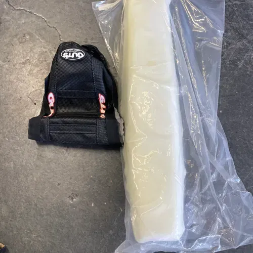 Guts Seat Foam And Cover