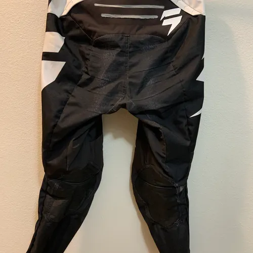 Shift Gear Combo - Size XL/34