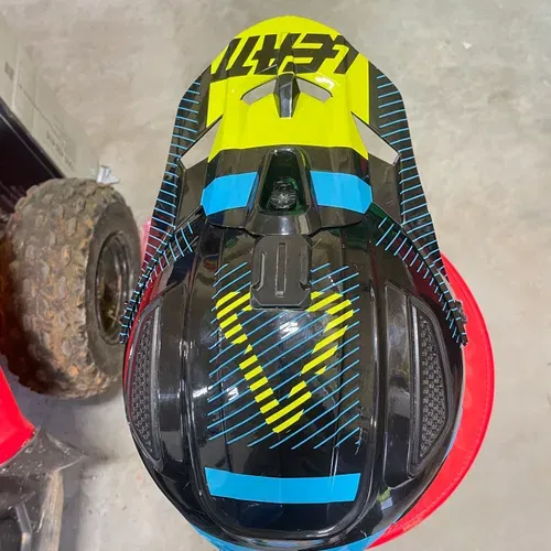Leatt Helmet