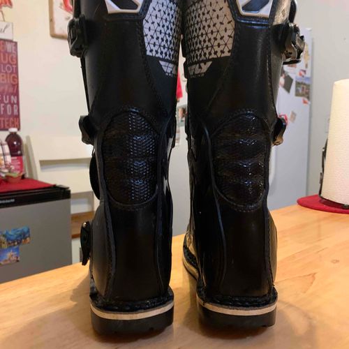 Youth Fly Racing Boots - Size 6