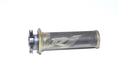 07-08 Yamaha Yzf R1 Right Throttle Tube Grip