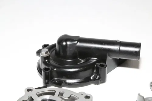 19-24 Kawasaki Vulcan S En650 Engine Water Coolant Pump  OEM
