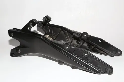 06-07 Suzuki Gsxr600 750 Front Subframe Sub Frame Rails OEM
