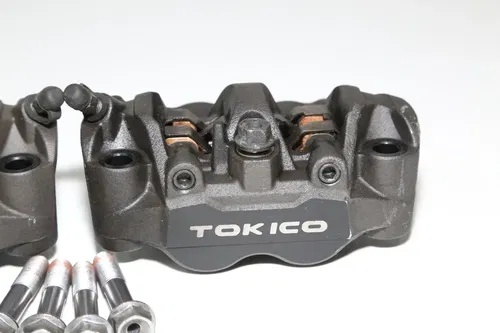07-12 (12) Honda Cbr600rr Right Left Front Brake Caliper Set Pair Calipers OEM