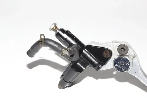 05-10 Triumph Sprint St 1050 Abs Front Brake Master Cylinder OEM *NICE*