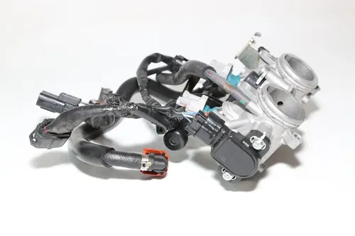 22-25 Yamaha Yzf R7 Main Fuel Injectors Throttle Bodies w/Harness OEM