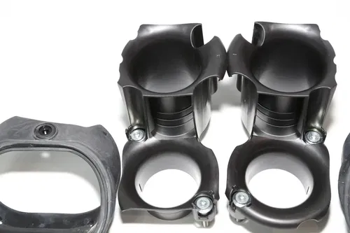 11-25 Suzuki Gsxr750 Airbox Intake Velocity Stacks  OEM