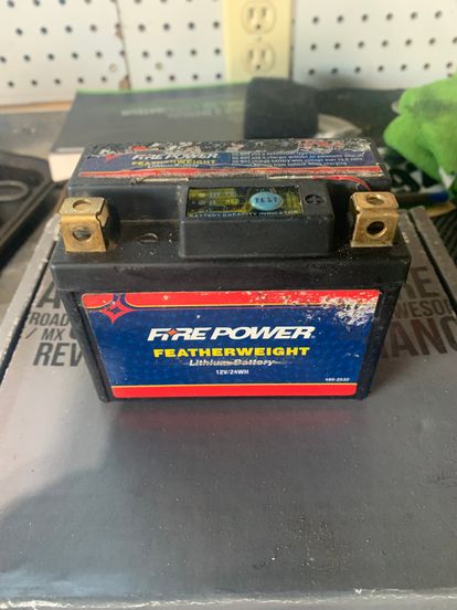 Firepower Featherweight Lithium Battery