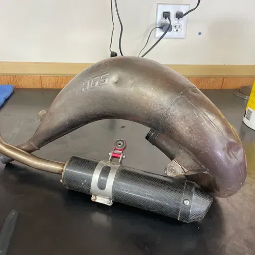 Bud Racing Exhaust