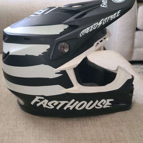 Bell Moto 9 Fasthouse Helmet with MIPS