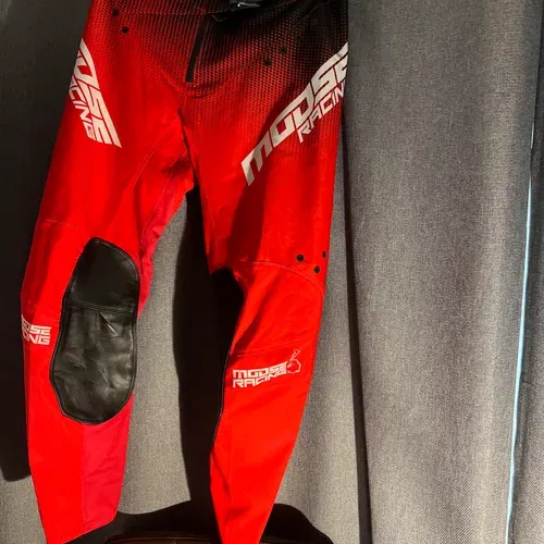 Moose Pants