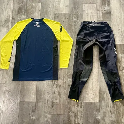 Husqvarna Riding Gear