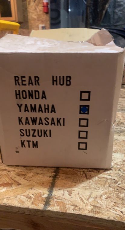 Brand New stock Yamaha Hub