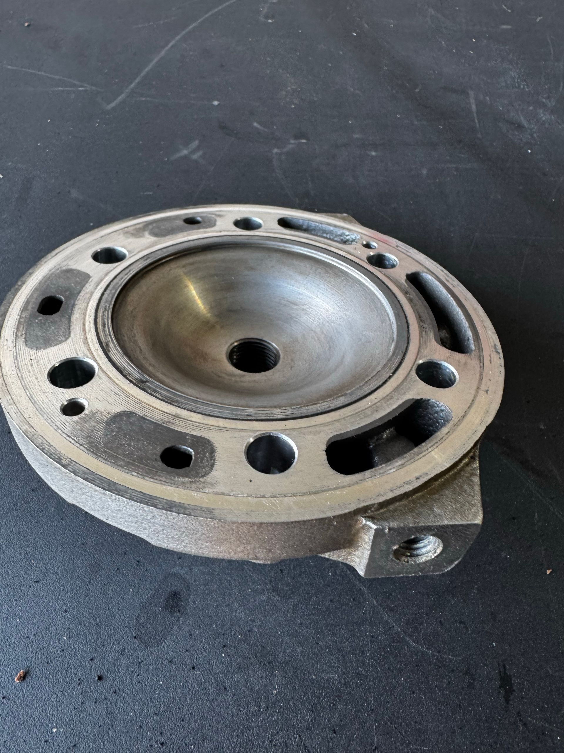 Cylinder head 250 SX