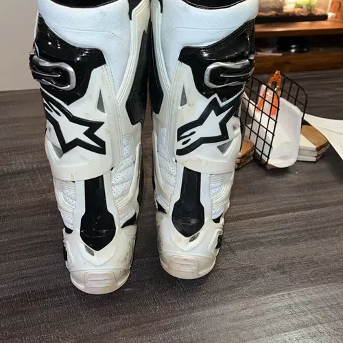 Alpinestars Tech-10 Supervented