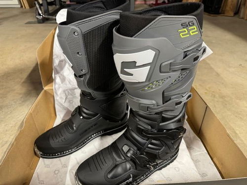 SG22 GORE-TEX ENDURO ANTHRACITE Size 9.5
