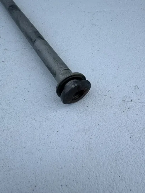 2022 kx250 swingarm pivot bolt axle oem kx 450x 450 250 250x 33032-0012 1
