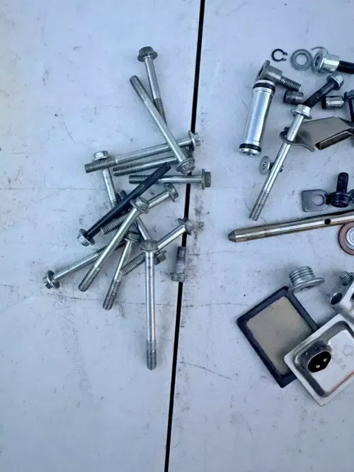 2023 crf250 engine parts bolts guides oil pump strainer oem honda Crf 250r 250