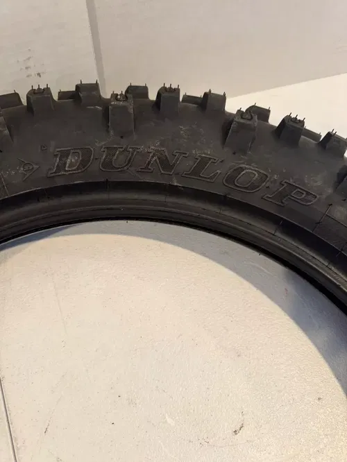 New Dunlop Geomax enduro EN91 70R 140/80-18 rear tire 140 80 18"