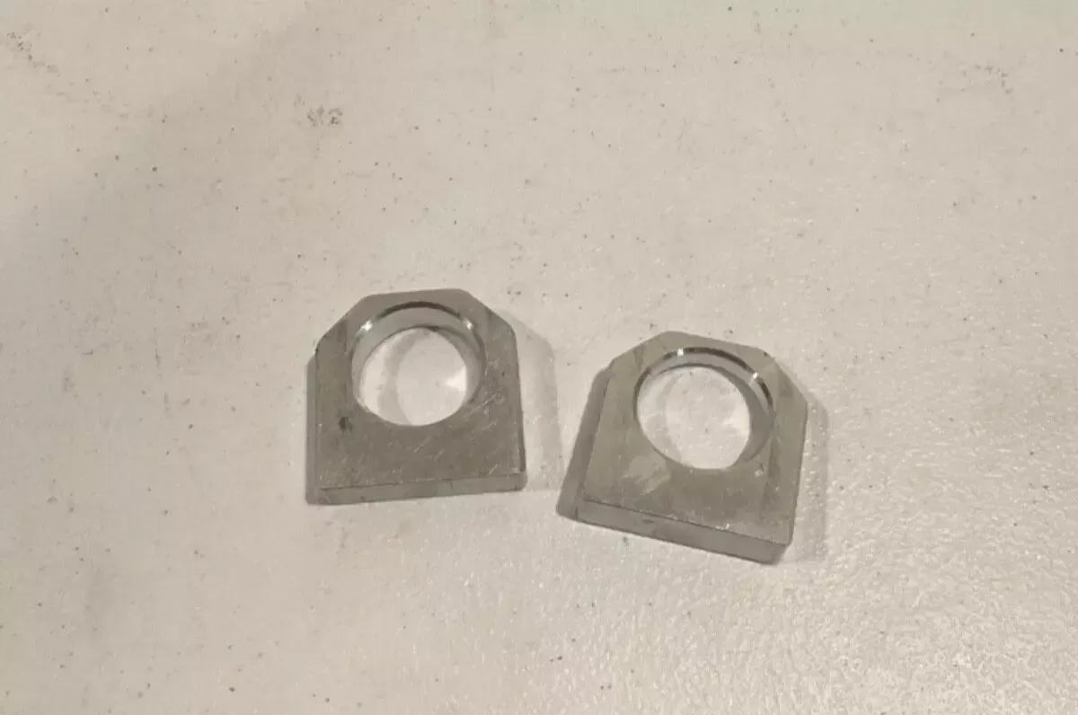 OEM KAWASAKI rear axle blocks 16-25 kx 450 450x 450sr 250 250x