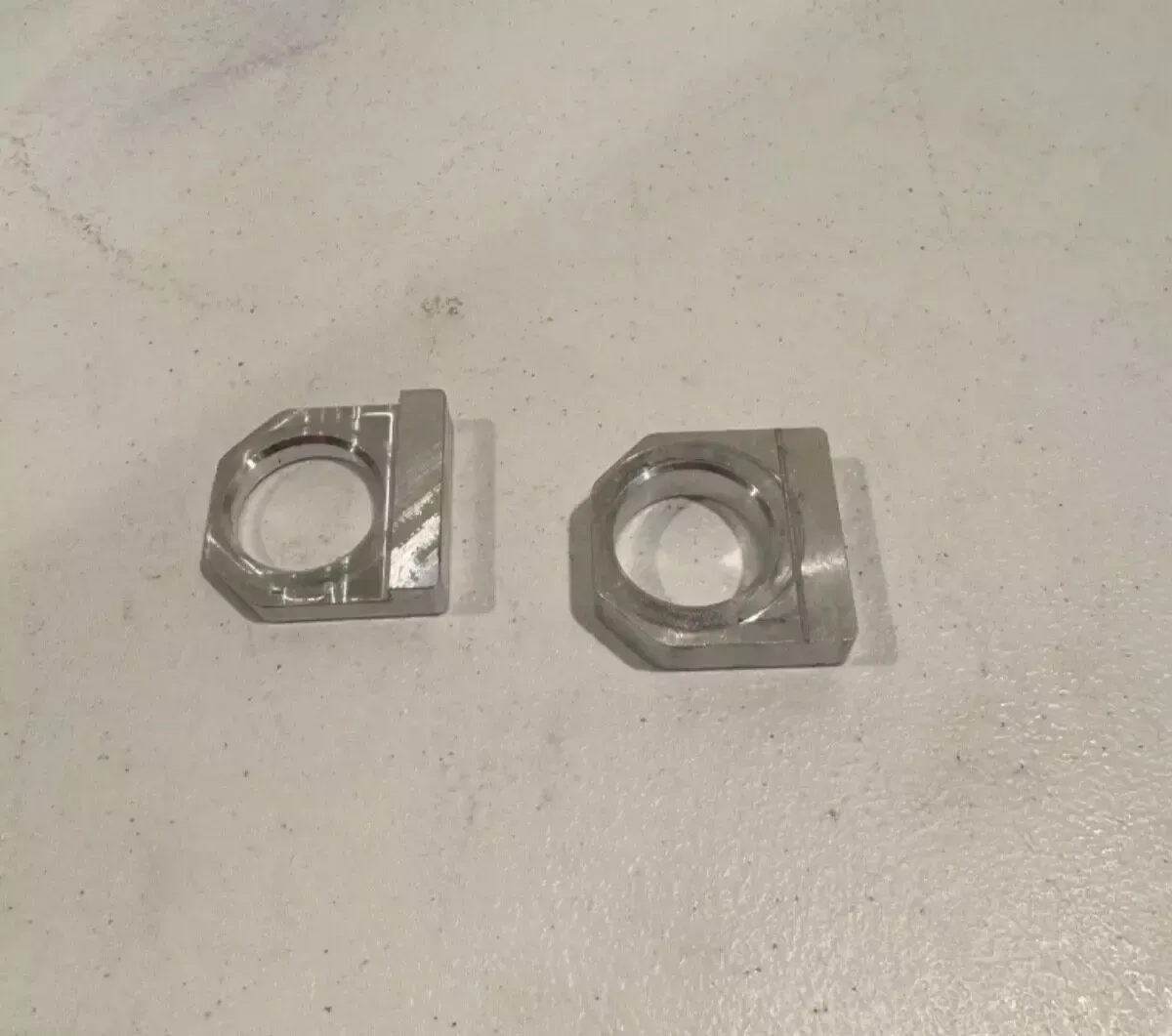 OEM KAWASAKI rear axle blocks 16-25 kx 450 450x 450sr 250 250x