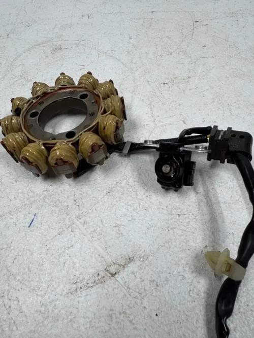 Honda OEM stator ignition magneto 21-25 crf 450r 450rx 450rwe 31120-MKE-AF1 2