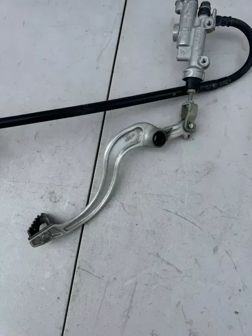 2023 crf250 rear brake assembly pedal master cylinder oem honda Crf 250r 250