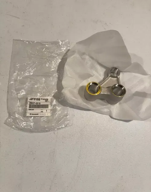 Kawasaki new oem rear shock linkage arm knuckle kx 450x 450 250 250x 24-25