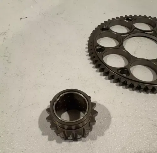 New OEM Kawasaki kx 450 clutch basket gears gear 19-20