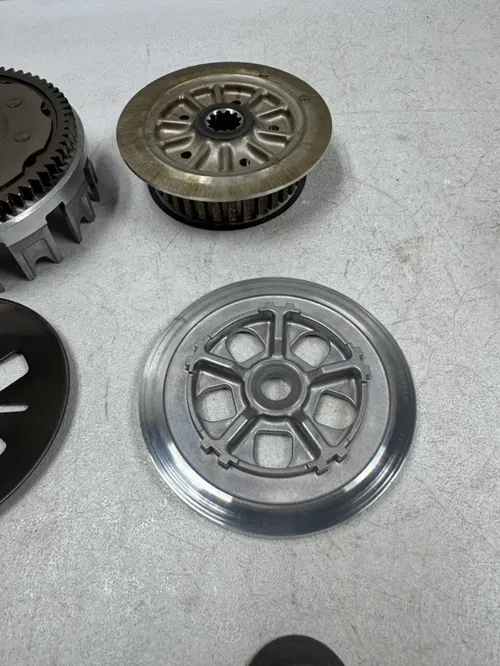 24 OEM Kx250 clutch basket hub pressure plate 21-26 kx 250 250x 13095-0107