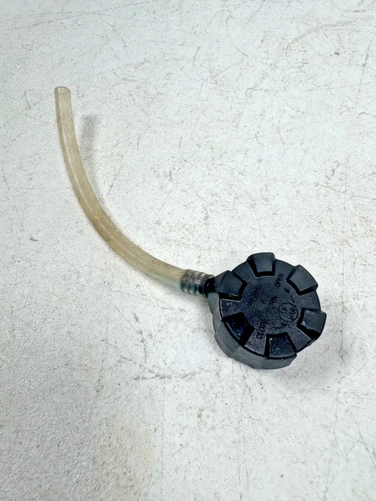 Ktm Radiator cap oem 50 65 125 250 300 350 450 500 sxf fc tc sx mc A46035009000