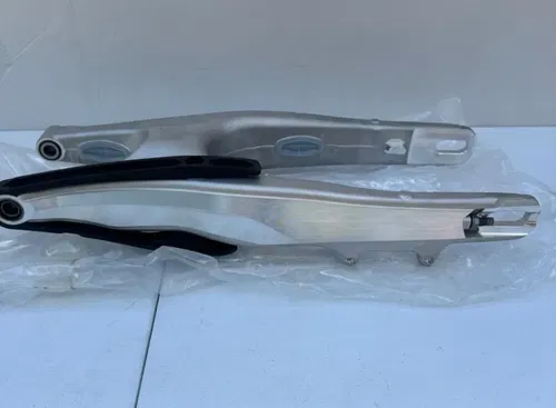 KTM Swingarm rear suspension swing arm 23-24 mc fc 125-450 sxf sx A46004030144