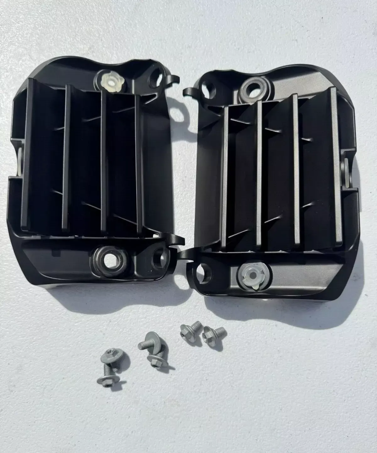 Husqvarna TC50 oem radiator plastic cover 24-25 tc 50 mc sx ktm A40035034000