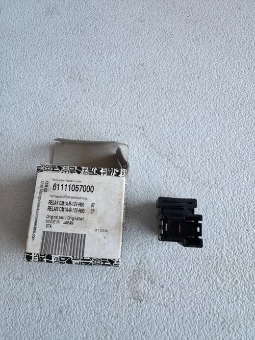 NEW OEM starter relay CMIA-R-12V-H80 ktm gasgas husqvarna 125-990 61111057000