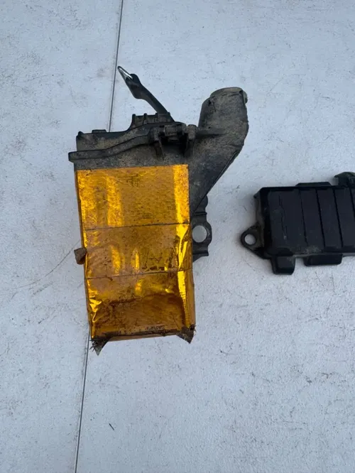 Honda OEM battery box 21-25 crf 450r 450rx 450rwe 50325-MKE-AF0