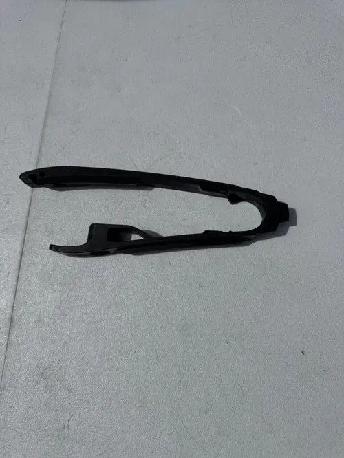 KTM OEM black chain guide 11-22 ktm 125-500 sxf sx xcf excf 77204066100