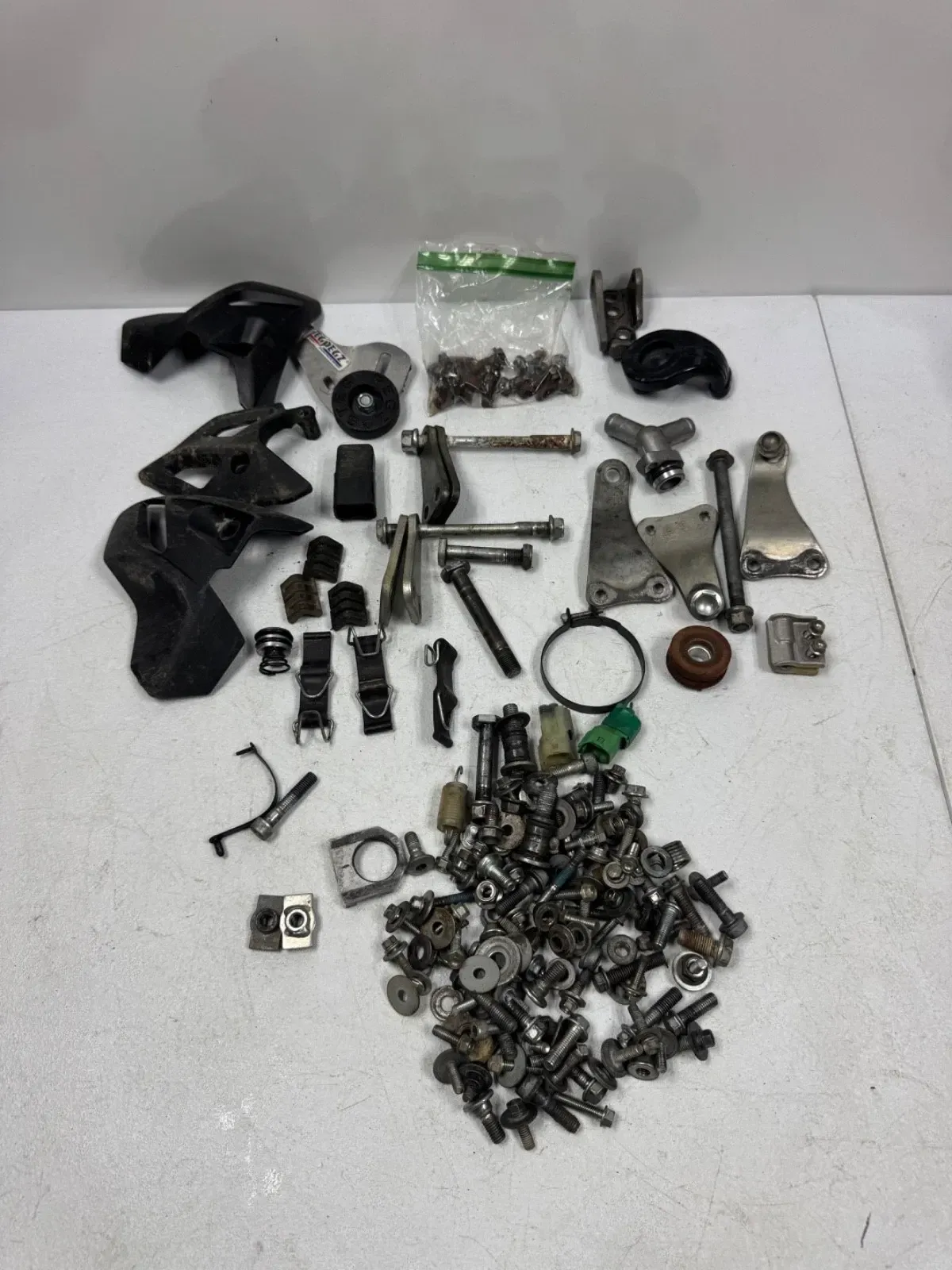 kx250 hardware motor mounts peg mount bolts fasteners kx 250 250x