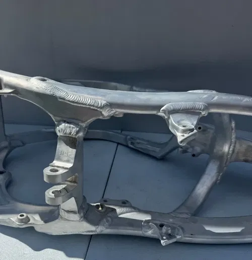 Honda OEM frame chassis 21-22 crf 450r 450rx 22-24 250r 250rx 50010-MKE-AF0 2