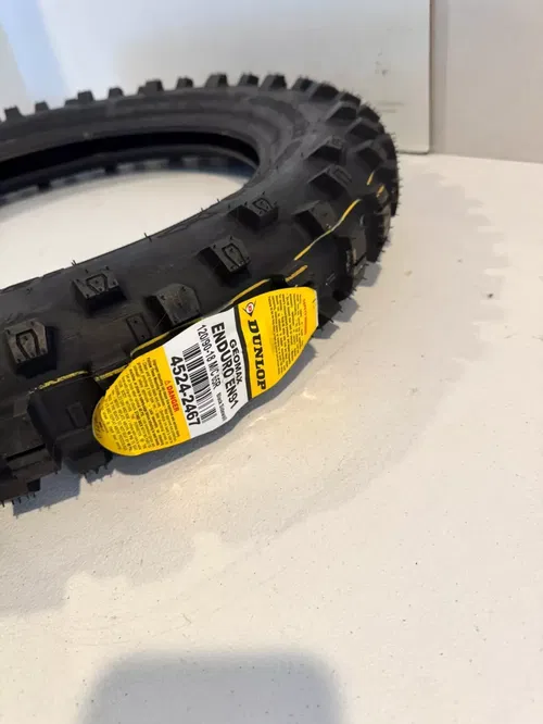 New Dunlop Geomax enduro EN91 120/90-18 rear tire 120 90 18"