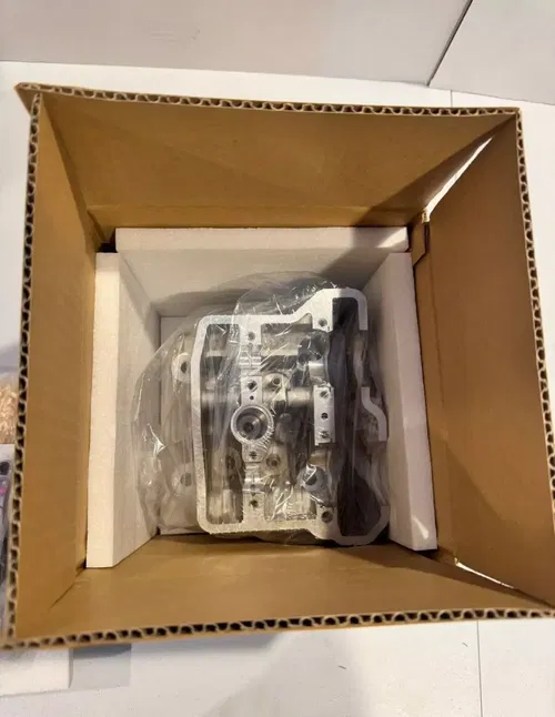 New Kawasaki oem cylinder head top end motor engine 24-25 Kx 450x 450 sr