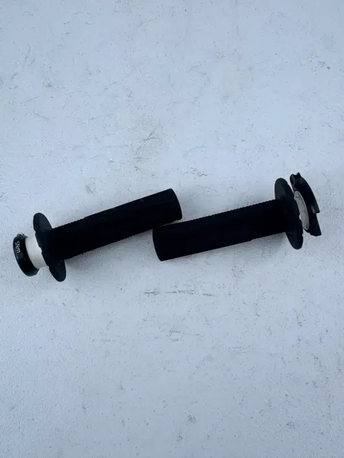 NEW TC50 oem black grips set 24-25 tc 50 mc sx ee5 ODI 45402021100