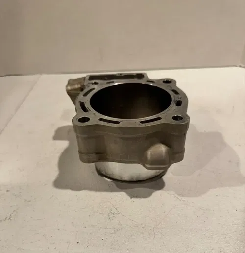 OEM HONDA CRF450R Cylinder jug 20-25 crf 450r 450rx 450rwe 12100-MKE-AA0 2