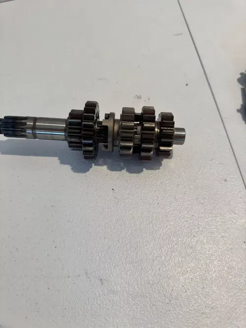 Kawasaki OEM transmission gears input output gear trans 21-24  kx 250 250x 2