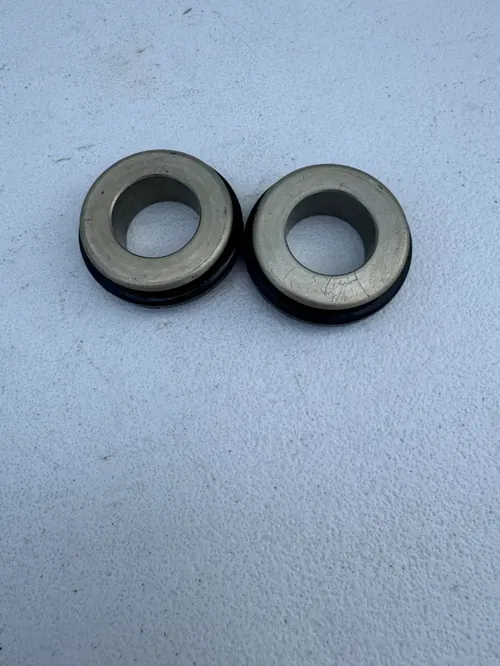 22 kx250 OEM rear wheel spacer spacers 19-25 Kx 450 450x 250 92152-2531 3