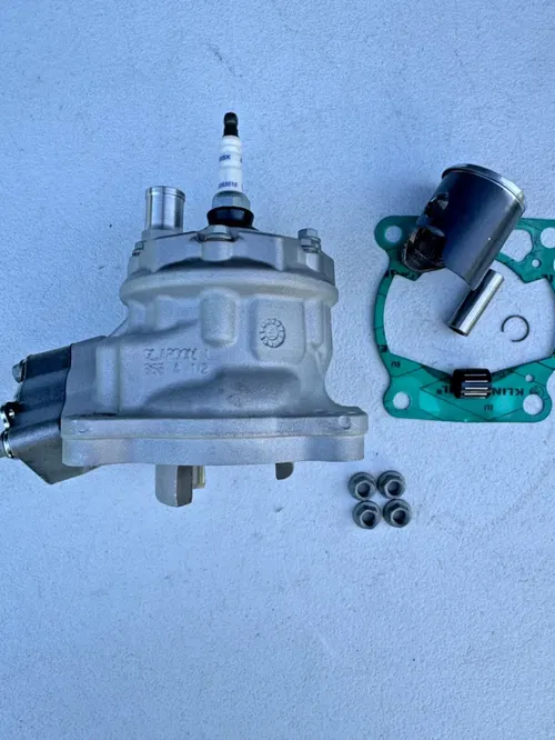 NEW TC50 OEM cylinder piston top end 24-25 tc 50 mc fe ktm sx 50sx A40030038000