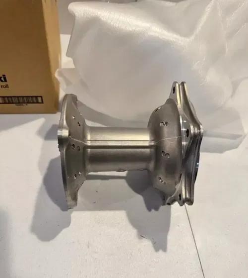 New kx450 rear hub wheels oem 24-25 Kx 450x 450 sr 41034-0617