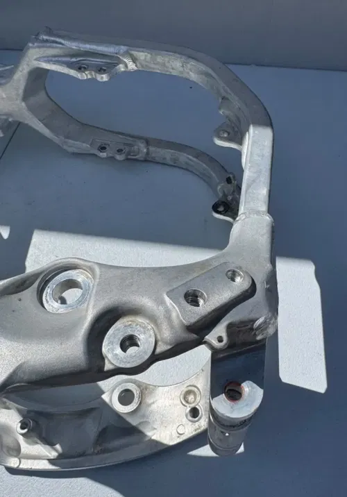 Honda OEM frame chassis 21-22 crf 450r 450rx 22-24 250r 250rx 50010-MKE-AF0 1